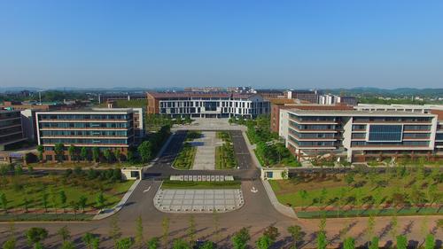 2023年湖南化工职业技术学院招生章程及录取分数线