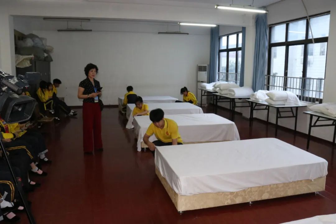 公办中职湖南省工业贸易学校2025年招生简章